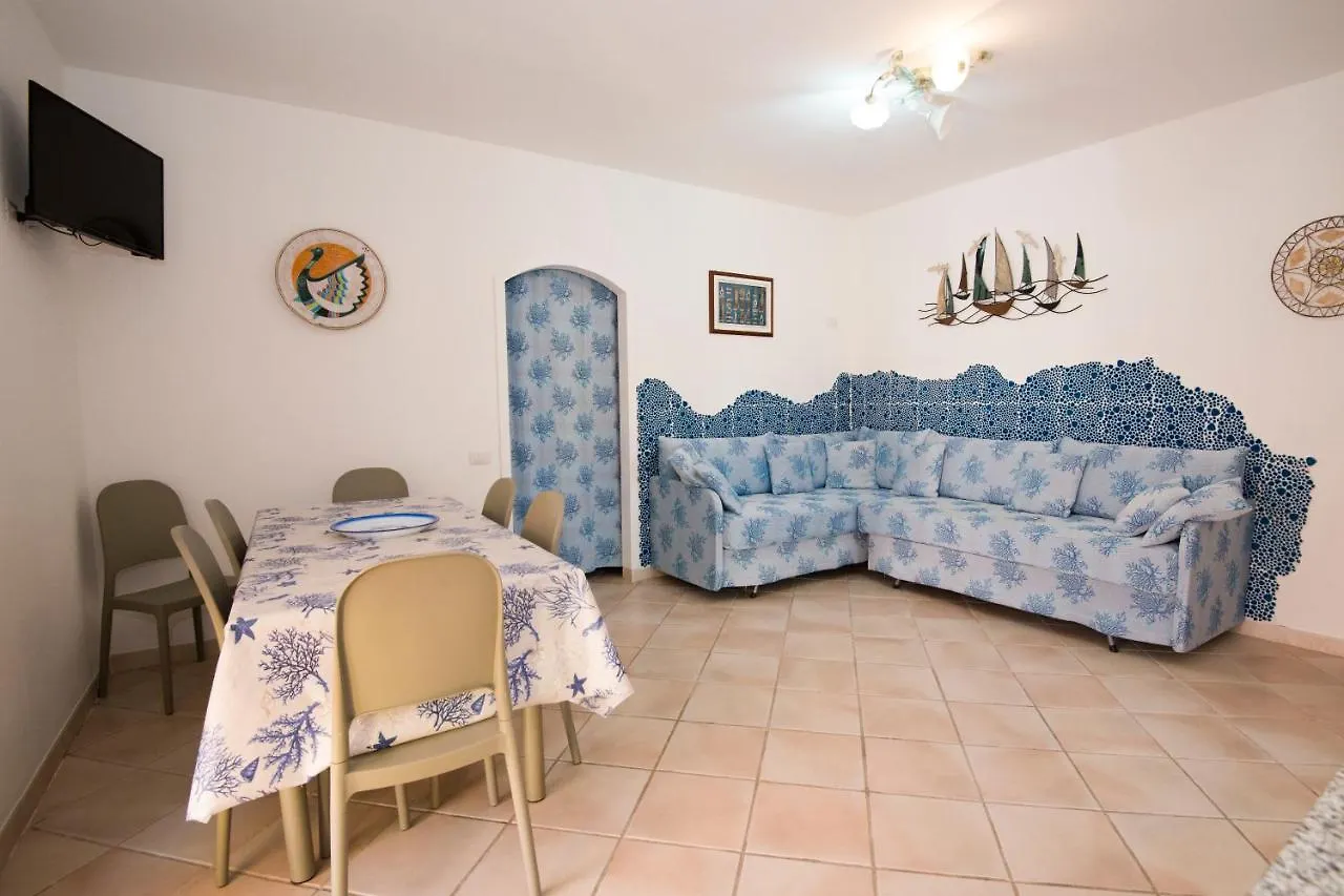 Residence Mirice Appartamenti Vacanza Vignola Mare Italia