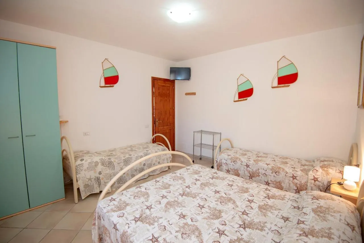 Residence Mirice Appartamenti Vacanza Vignola Mare Italia