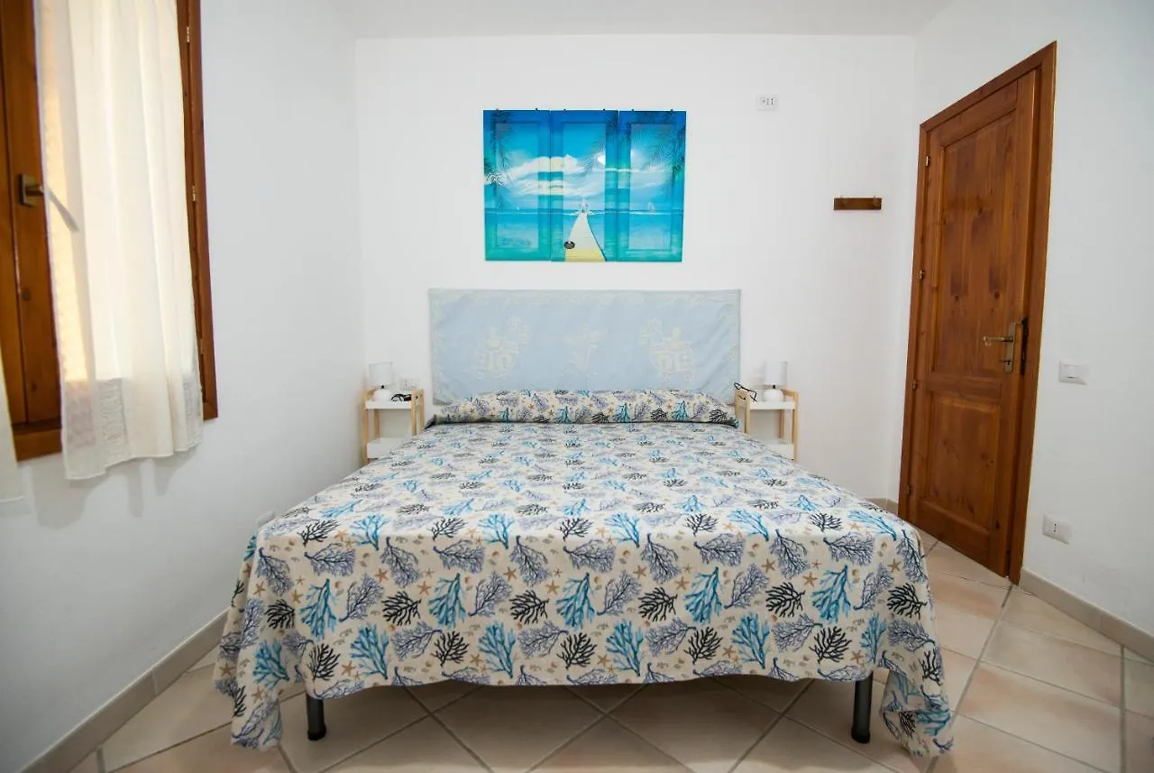 Residence Mirice Appartamenti Vacanza Vignola Mare 0*,  Italia