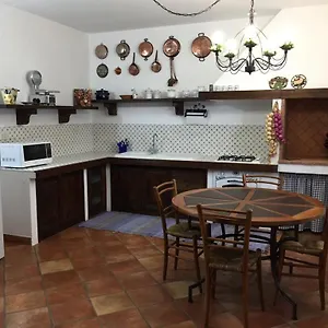 Casa vacanze ampia casa padronale cod IUN P3279, Ollastra